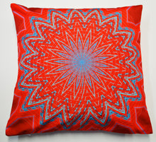 Load image into Gallery viewer, Red Star Cushion Cover